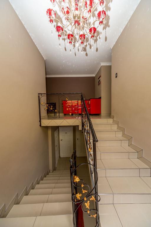 The Musafer Travel Lodge Питърмарицбург Екстериор снимка