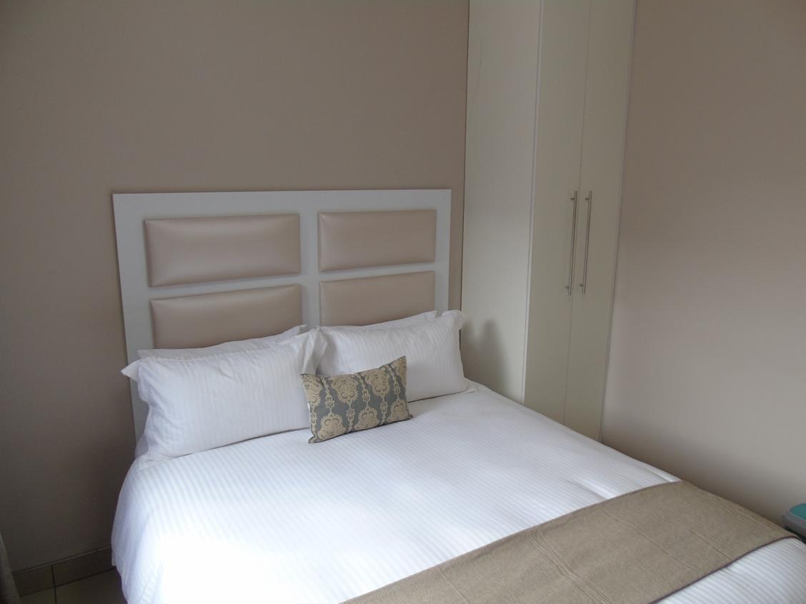 The Musafer Travel Lodge Питърмарицбург Екстериор снимка