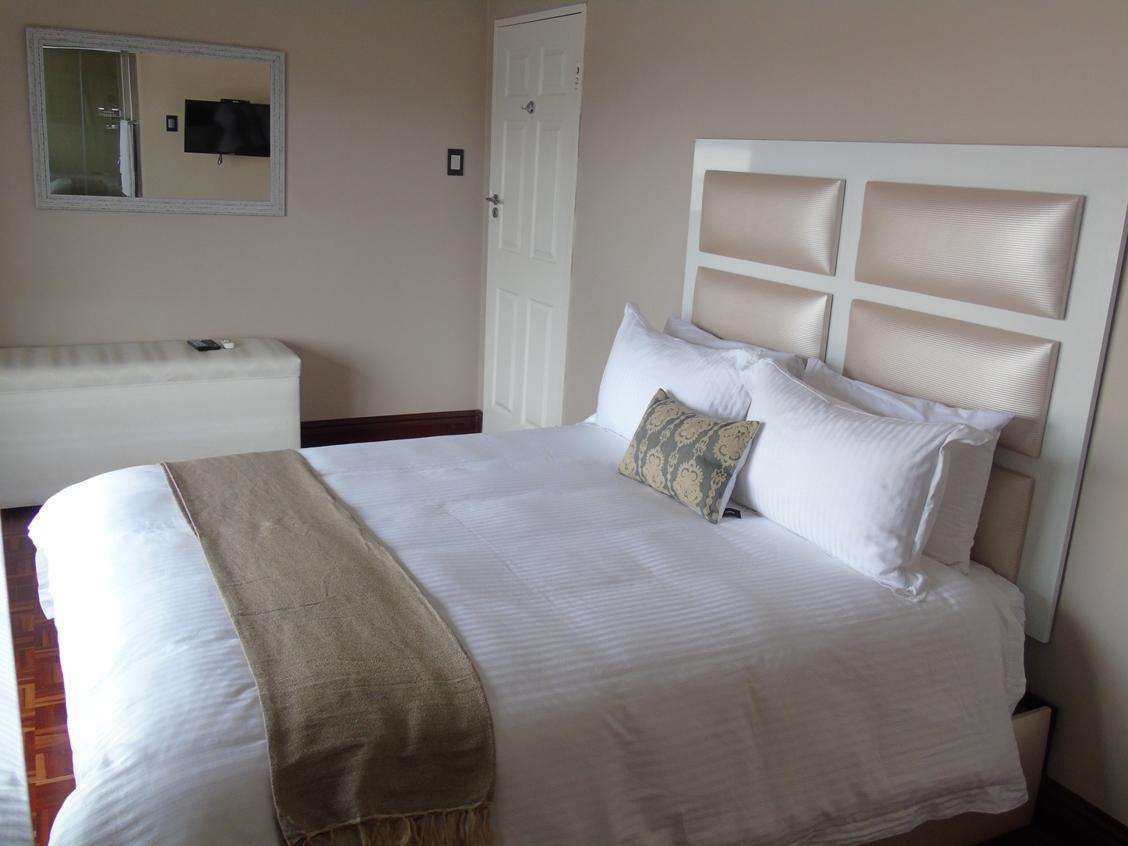 The Musafer Travel Lodge Питърмарицбург Екстериор снимка