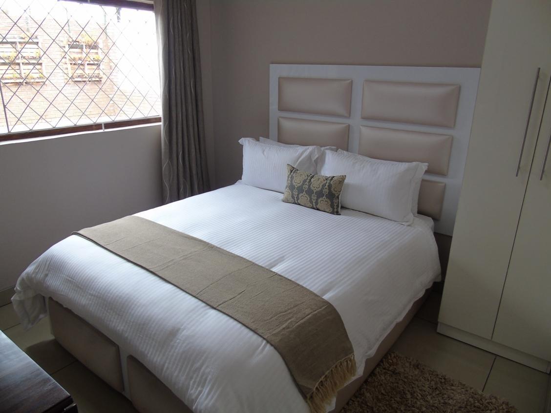 The Musafer Travel Lodge Питърмарицбург Екстериор снимка