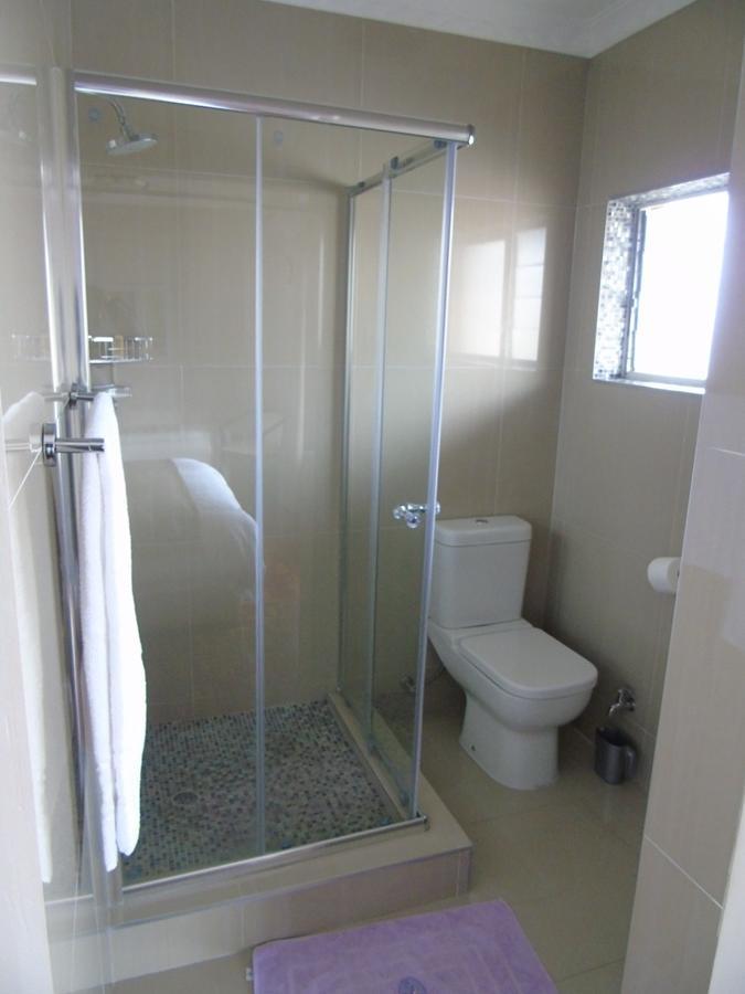 The Musafer Travel Lodge Питърмарицбург Екстериор снимка