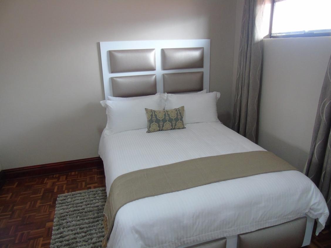 The Musafer Travel Lodge Питърмарицбург Екстериор снимка